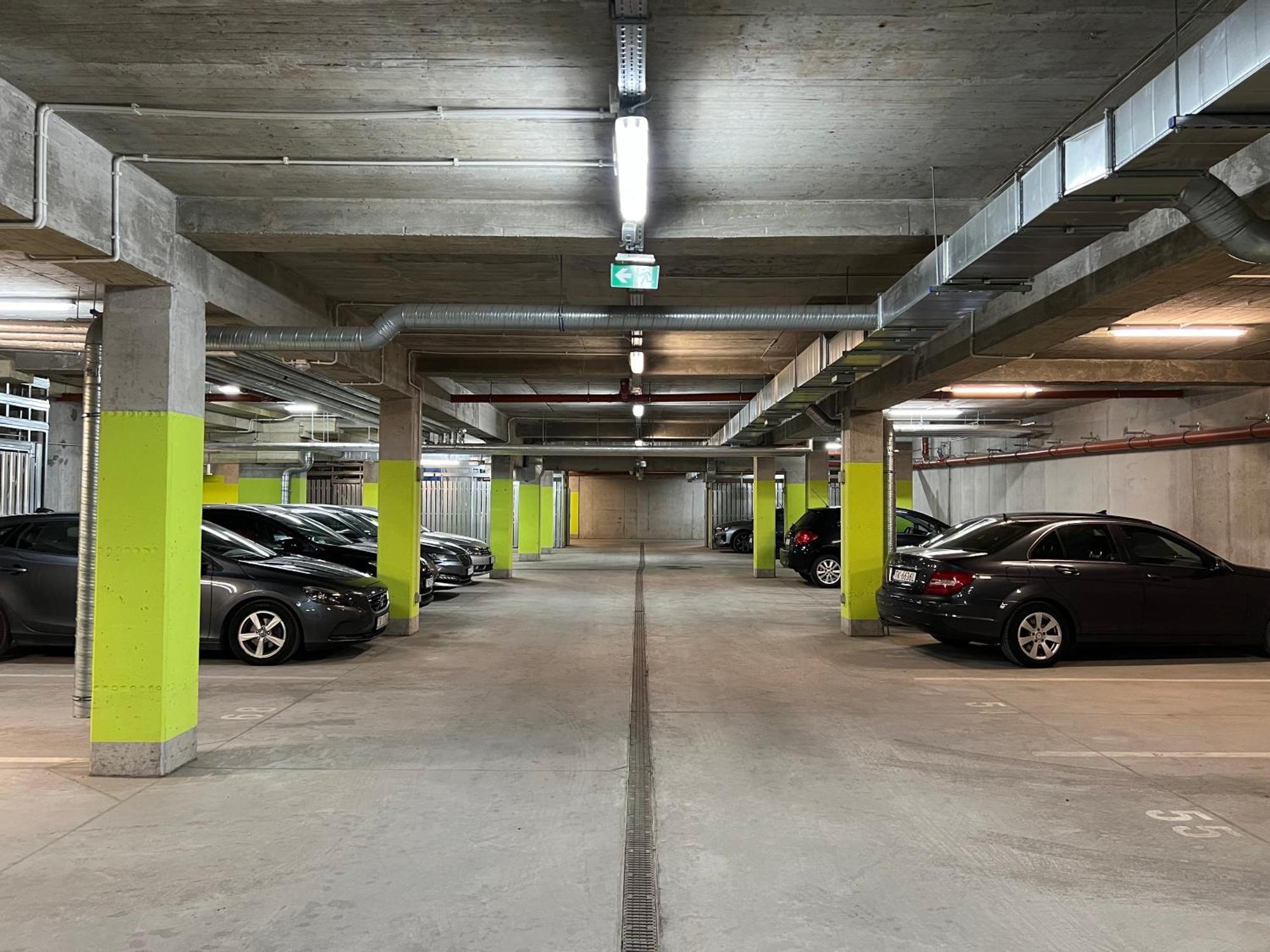 Loft Klonowa - Apartament Z Garazem Kielce Luaran gambar